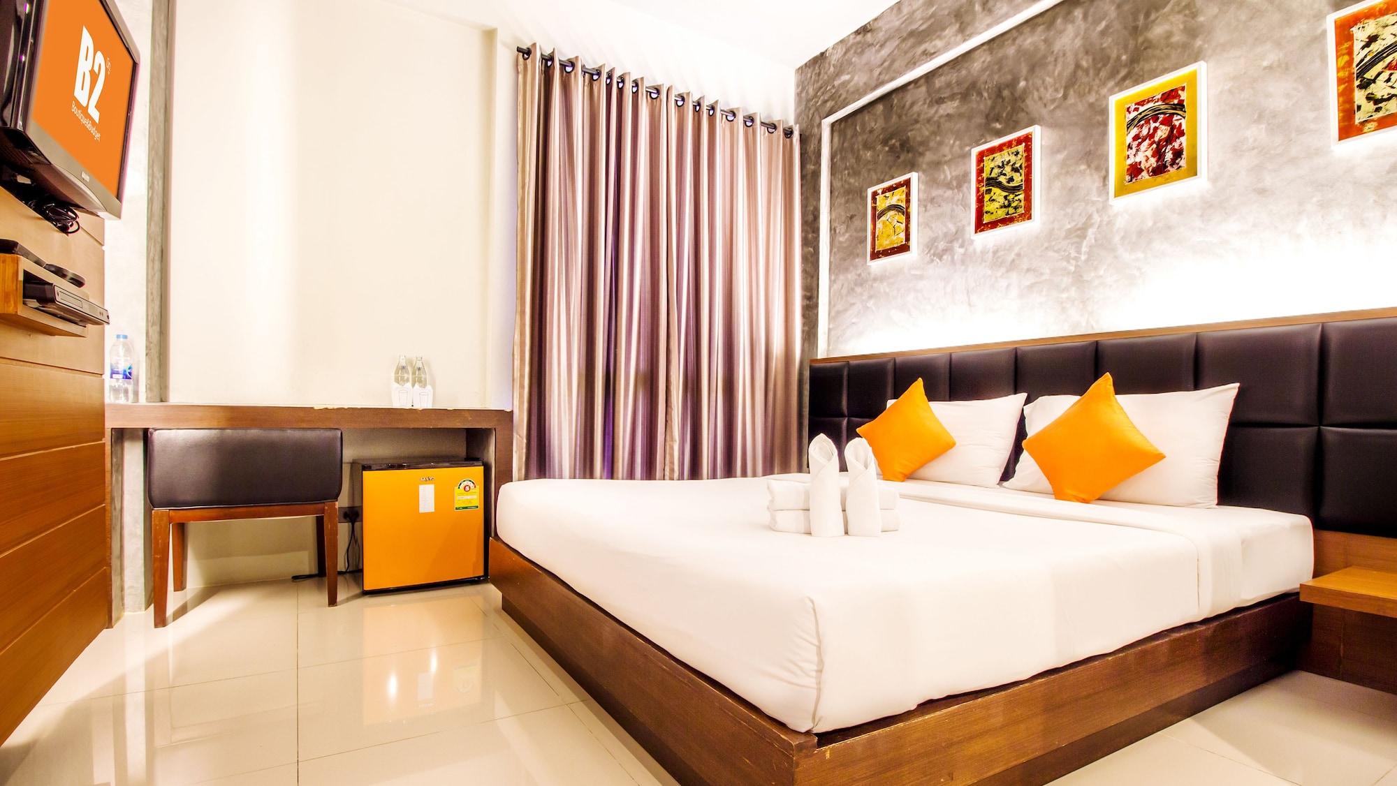 B2 Thippanate Boutique & Budget Hotel Chiang Mai Bagian luar foto