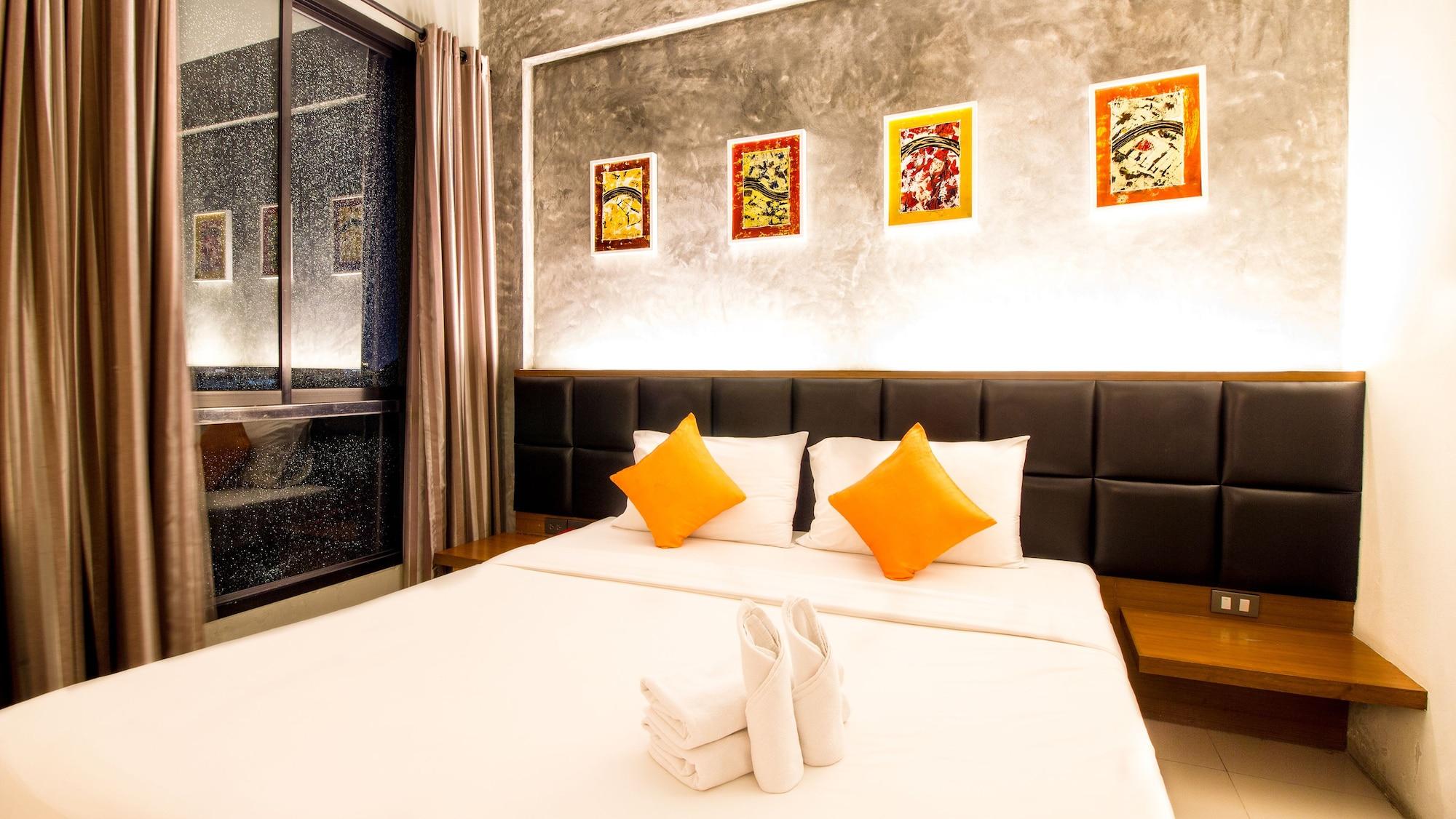 B2 Thippanate Boutique & Budget Hotel Chiang Mai Bagian luar foto