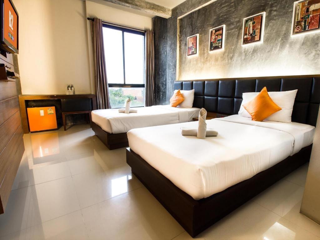 B2 Thippanate Boutique & Budget Hotel Chiang Mai Bagian luar foto