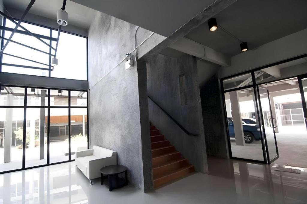 B2 Thippanate Boutique & Budget Hotel Chiang Mai Bagian luar foto