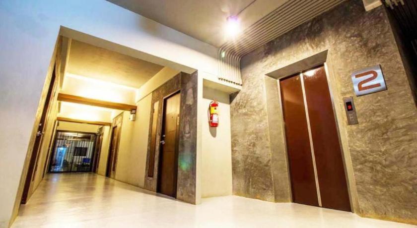 B2 Thippanate Boutique & Budget Hotel Chiang Mai Bagian luar foto