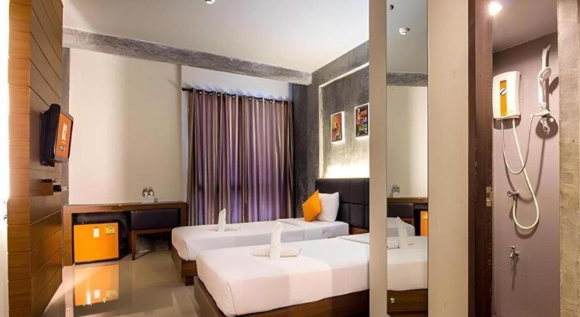 B2 Thippanate Boutique & Budget Hotel Chiang Mai Bagian luar foto